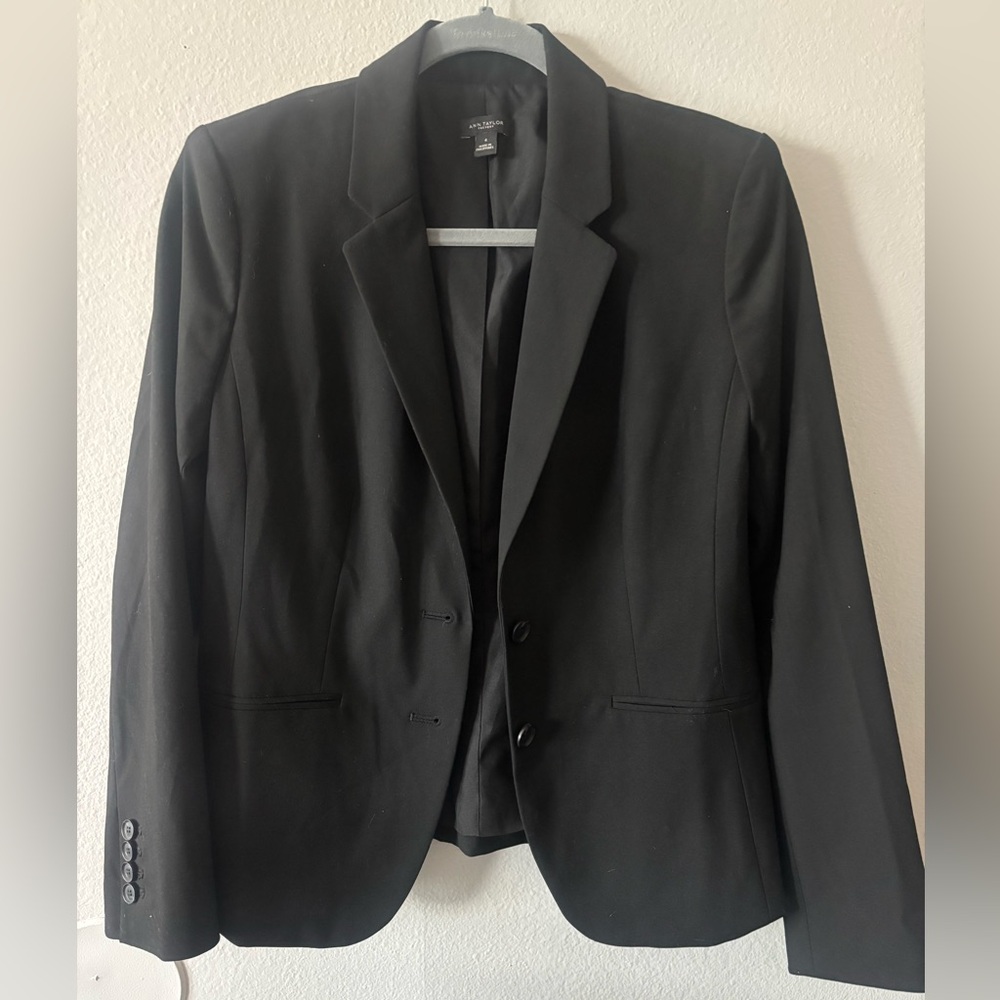 Ann Taylor Black Blazer Size 4